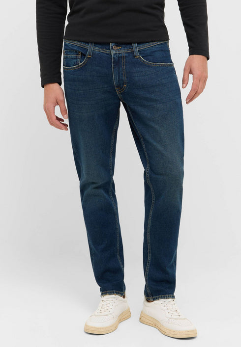Mustang Oregon Slim Jeans 1016799 – Slim Fit, Low-Rise, Relaxed Leg